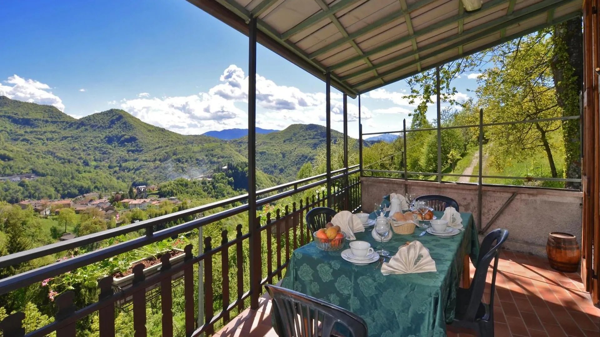 Holiday home Casa Busso - Happy Rentals Esino Lario Italy
