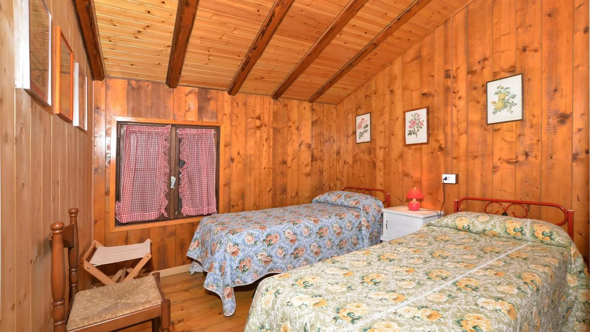 Casa Busso - Happy Rentals Esino Lario 0*,